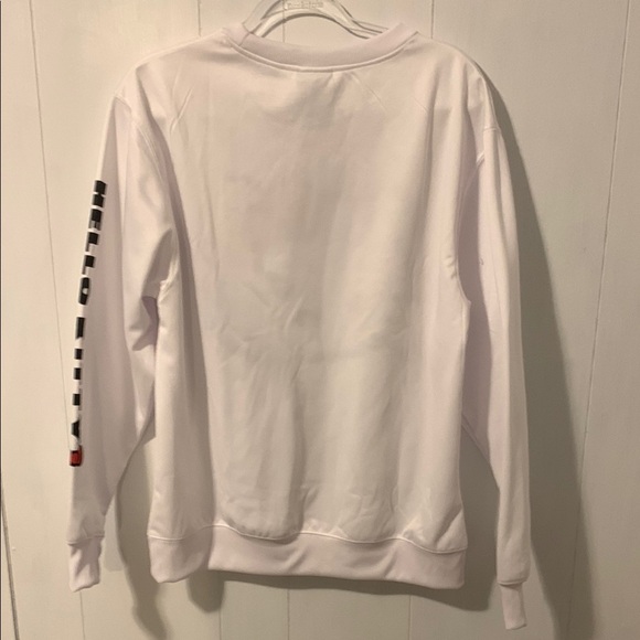 Hello Kitty White Sweatshirt Medium - Picture 3 of 6